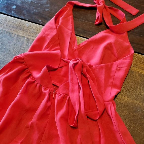 Shein red halter top mini dress with tie back - Picture 2 of 3
